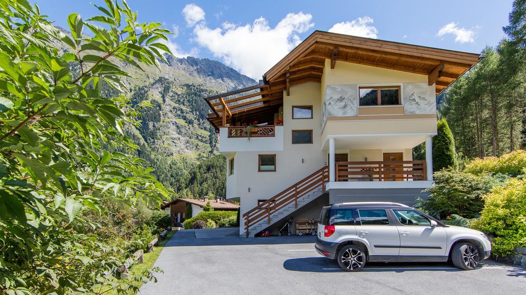Apart Alpen Längenfeld Eksteriør billede